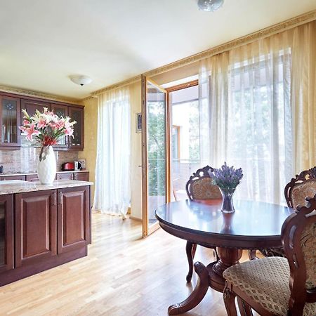 Lira 3 Apartments 카를로비바리 외부 사진