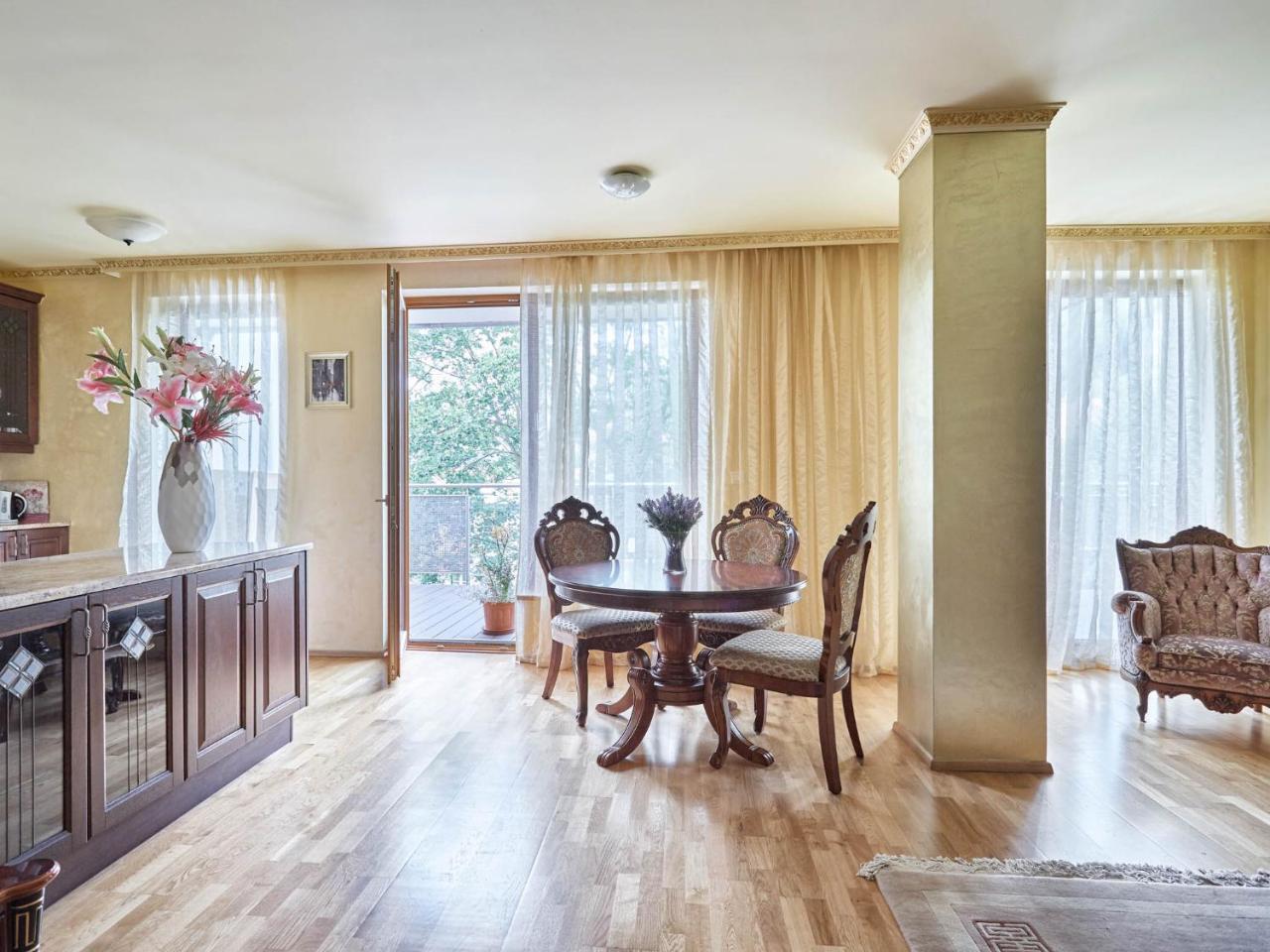 Lira 3 Apartments 카를로비바리 외부 사진